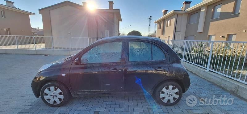 Usata Nissan Micra 2007 Nero Utilitaria