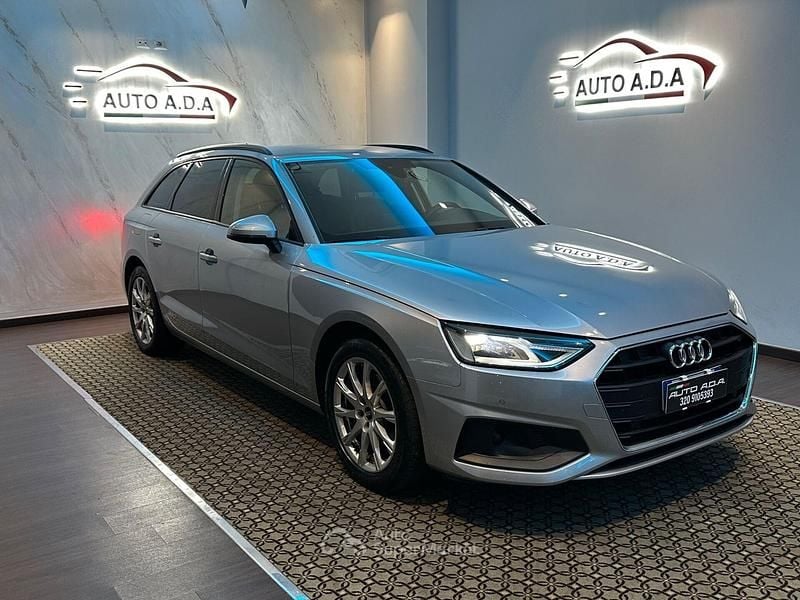 Usata Audi A4 136 CV (100 kW) 2022 Gray Station wagon