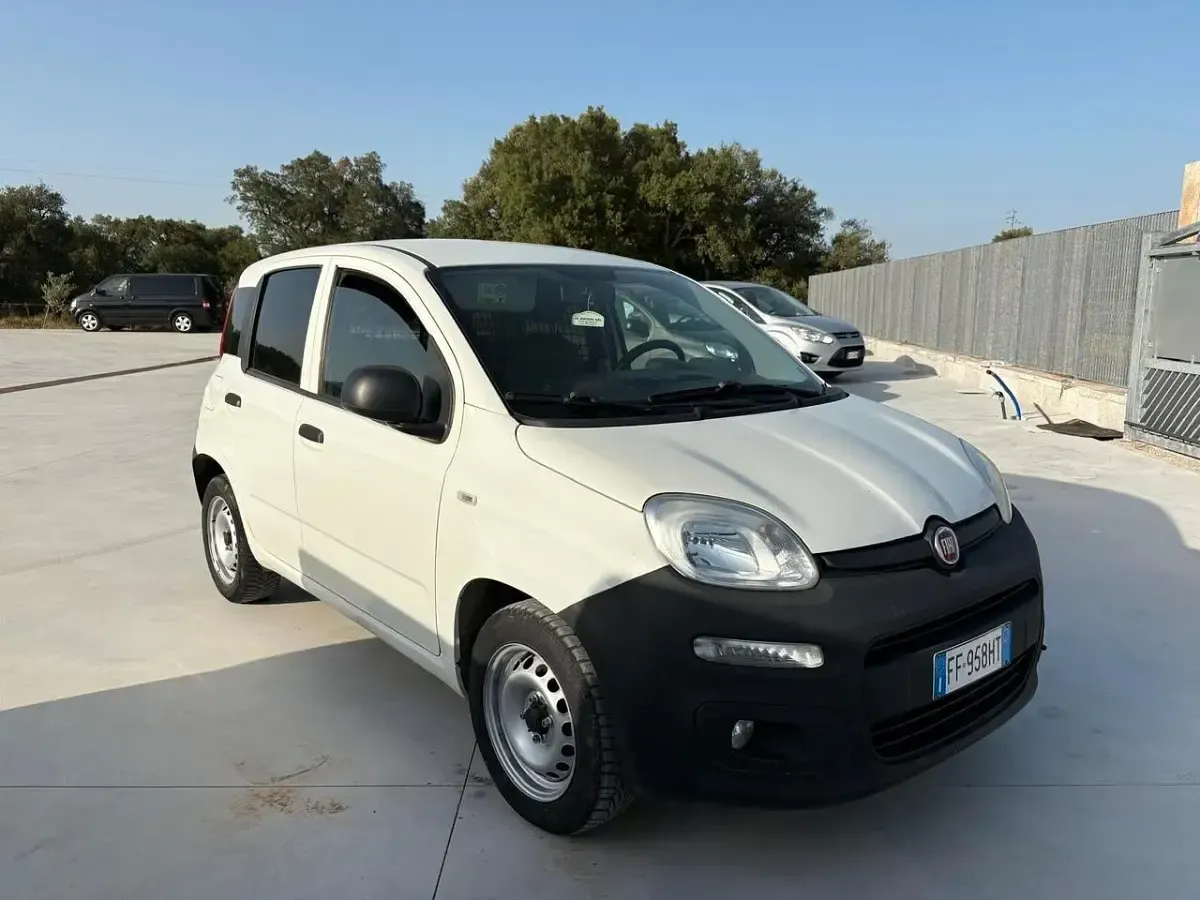 Usata Fiat Panda Pop 80 CV (58 kW) 2016 Bianco Utilitaria