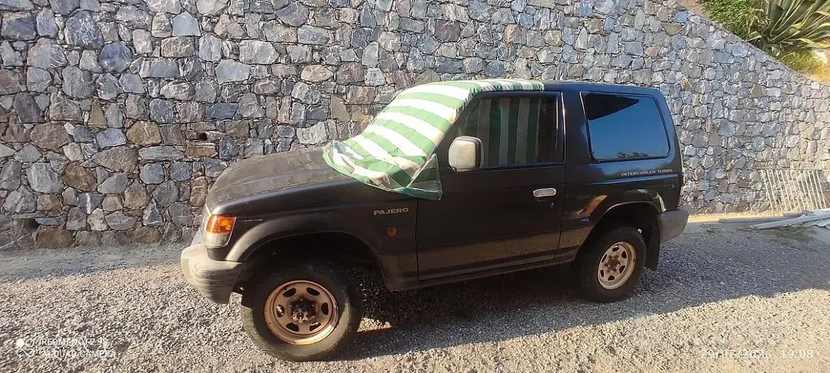 Usata Mitsubishi Pajero 84 CV (61 kW) 1992 Grigio SUV
