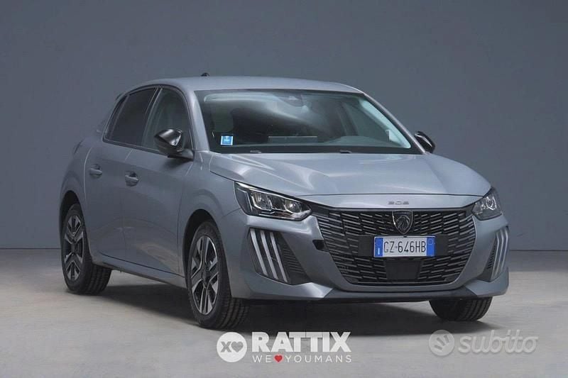 Usata Peugeot 208 Allure 110 CV (80 kW) 2025 Grigio selenium Utilitaria