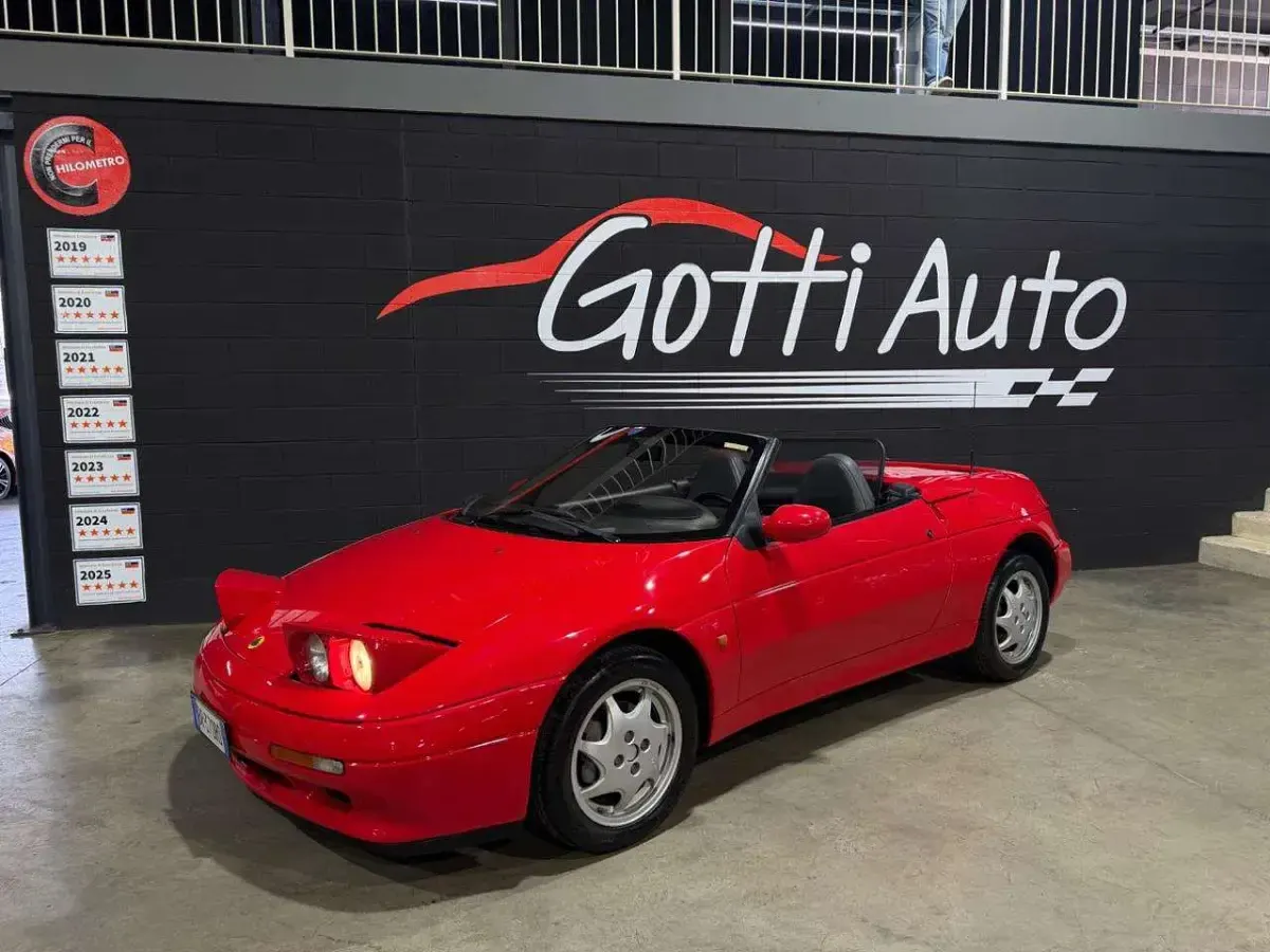 Usata Lotus Elan 167 CV (122 kW) 1991 Rosso Cabrio