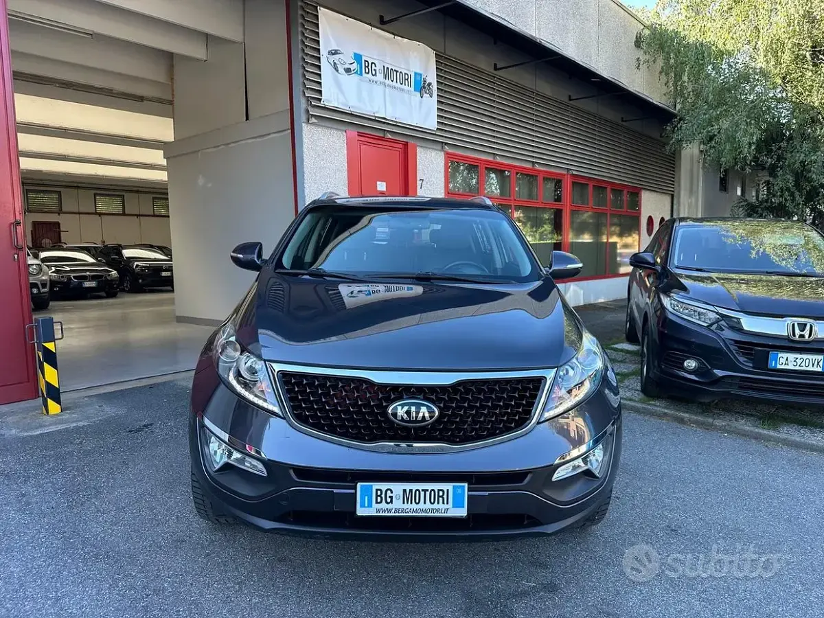 Usata Kia Sportage 116 CV (85 kW) 2016 Grigio SUV