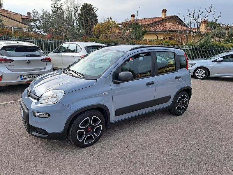 Usata Fiat Panda City Life 70 CV (51 kW) 2022 Grigio Berlina