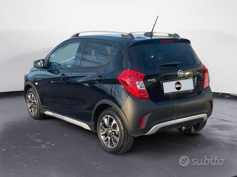 Usata Opel Karl Rocks 74 CV (54 kW) 2018 Nero Utilitaria