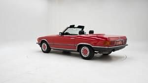 Usata Mercedes SL280 185 CV (136 kW) 1983 Rosso Cabrio