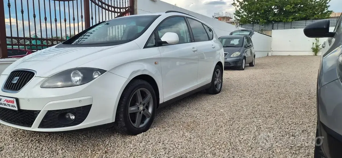 Usata Seat Altea XL I-Tech 105 CV (77 kW) 2014 Bianco Monovolume