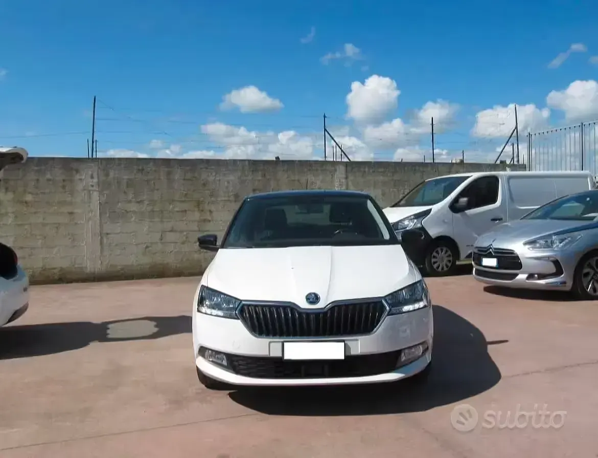 Usata Skoda Fabia 60 CV (44 kW) 2019 Bianco Utilitaria