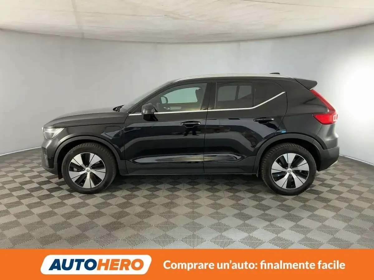 Usata Volvo XC40 Core 129 CV (94 kW) 2022 Nero SUV