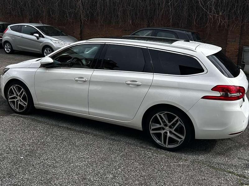 Usata Peugeot 308 Allure 120 CV (88 kW) 2016 Bianco Station wagon