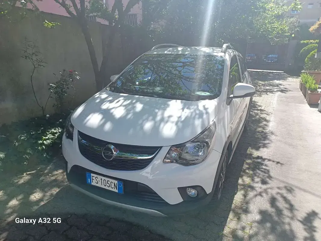 Usata Opel Karl Rocks 75 CV (55 kW) 2018 Utilitaria