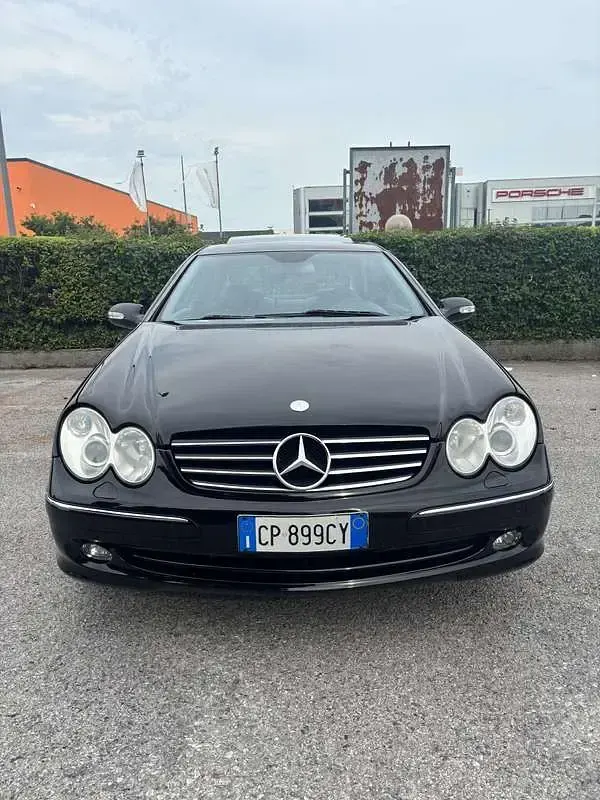 Usata Mercedes CLK320 Avantgarde 218 CV (160 kW) 2002 Coupé