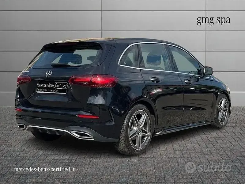 Usata Mercedes B180 AMG line 116 CV (85 kW) 2024 Nero Utilitaria