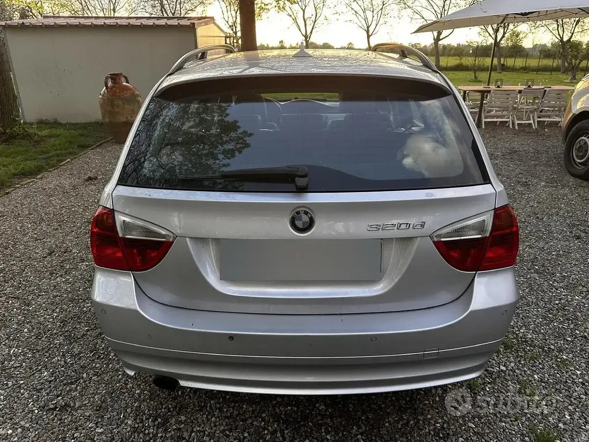 Usata BMW 320 177 CV (130 kW) 2007 Station wagon
