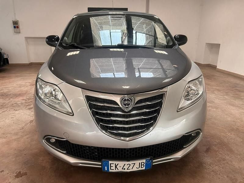 Usata Lancia Ypsilon S 86 CV (63 kW) 2011 Grigio Utilitaria