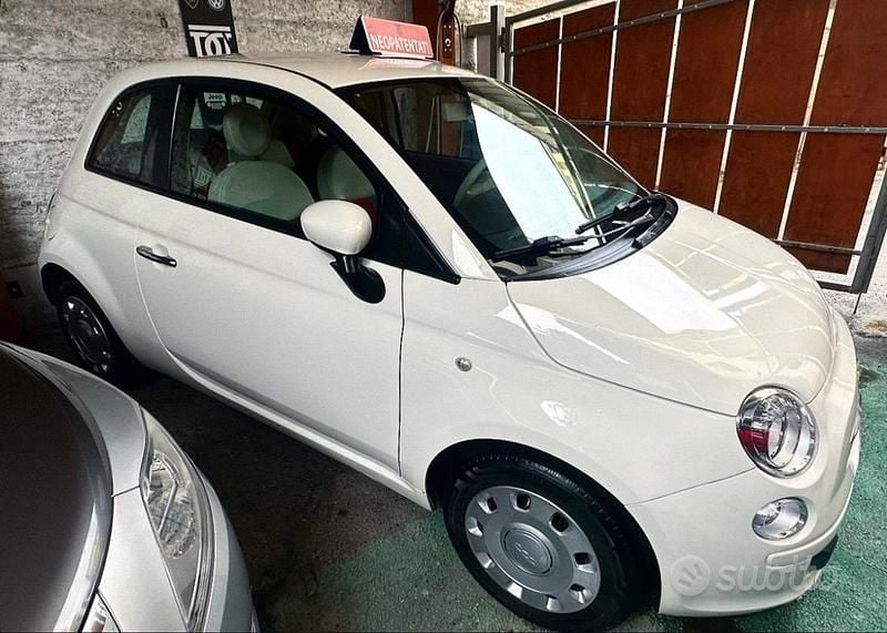 Usata Fiat 500 69 CV (50 kW) 2011 Bianco Berlina