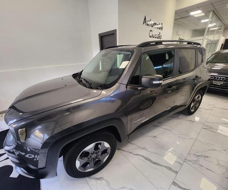 Usata Jeep Renegade Limited 120 CV (88 kW) 2017 Grigio metallizzato SUV