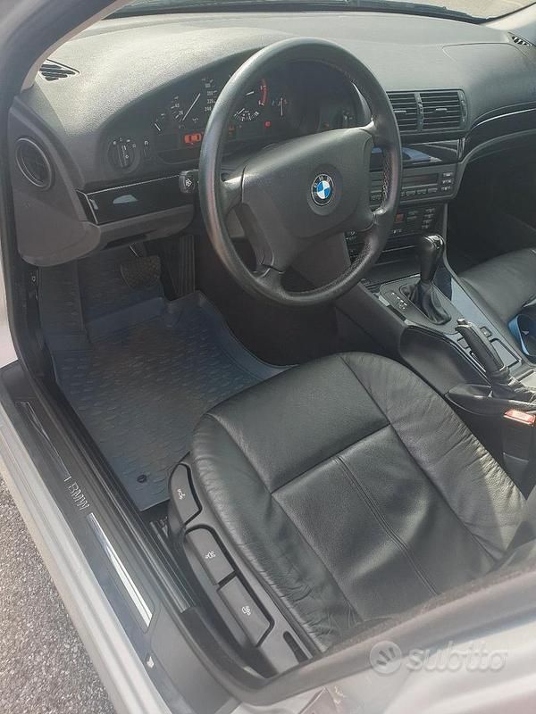 Usata BMW 530 2002 Grigio Berlina