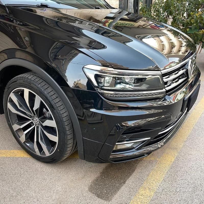 Usata VW Tiguan R 240 CV (176 kW) 2018 Nero SUV
