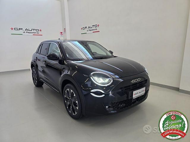Nuova Fiat 600 La Prima 101 CV (74 kW) 2025 Nero(met.) SUV