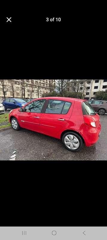 Usata Renault Clio II Dynamique 75 CV (55 kW) 2010 Rosso Berlina