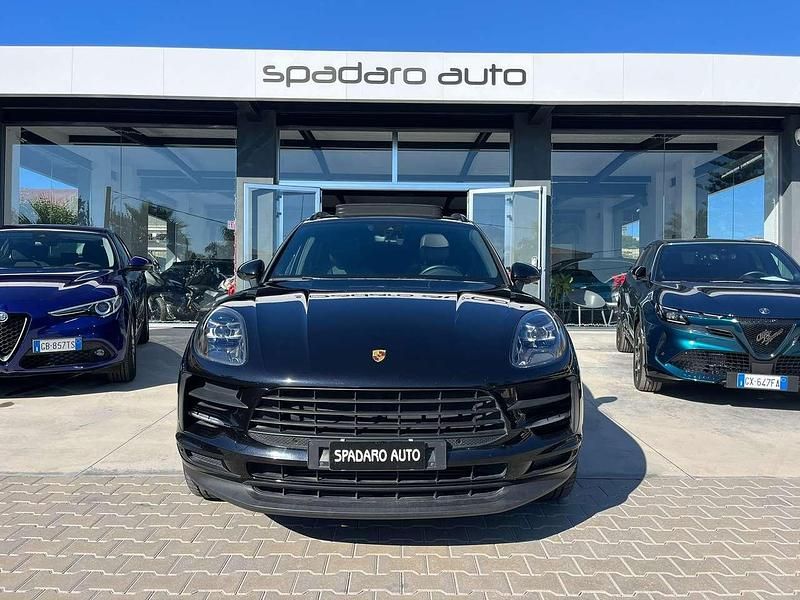 Nero Usata 2021 Porsche Macan SUV | 51.900 € (Super prezzo) - Immagine 1/4