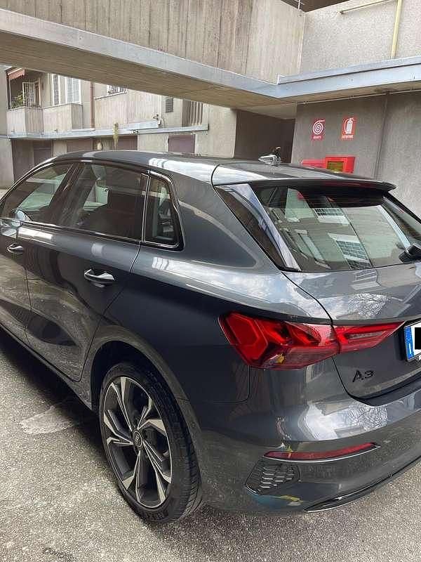 Usata Audi A3 Advanced 110 CV (80 kW) 2023 Grigio Berlina