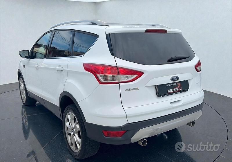 Usata Ford Kuga Titanium 150 CV (110 kW) 2015 Bianco SUV