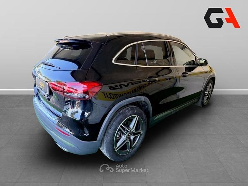 Usata Mercedes GLA200 Premium 150 CV (110 kW) 2020 Nero SUV