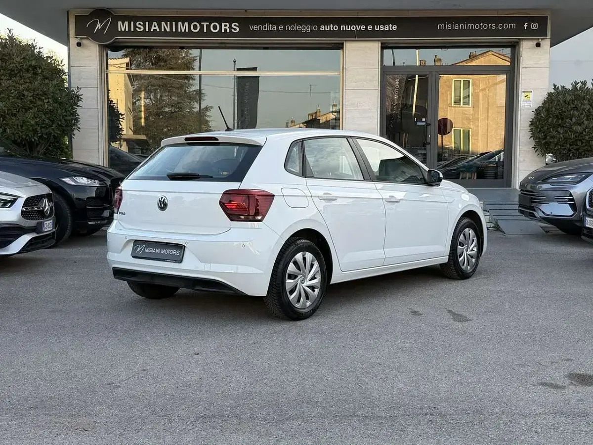 Usata VW Polo Trendline 65 CV (47 kW) 2018 Bianco Utilitaria