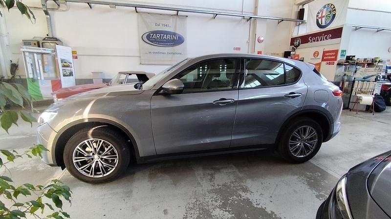 Usata Alfa Romeo Stelvio Business 190 CV (139 kW) 2019 Grigio SUV