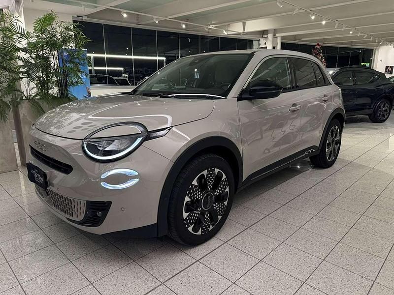 Usata Fiat 600 La Prima 101 CV (74 kW) 2025 SUV