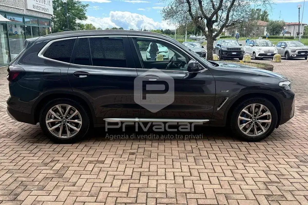 Usata BMW X3 Comfort Edition 184 CV (135 kW) 2021 Nero SUV