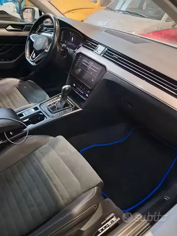 Begagnad VW Passat Executive 200 HK (147 kW) 2022 Vit Kombi