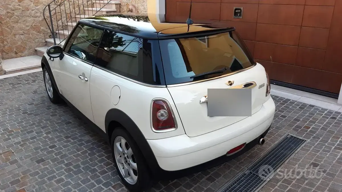 Usata Mini Cooper 116 CV (85 kW) 2009 Bianco Utilitaria