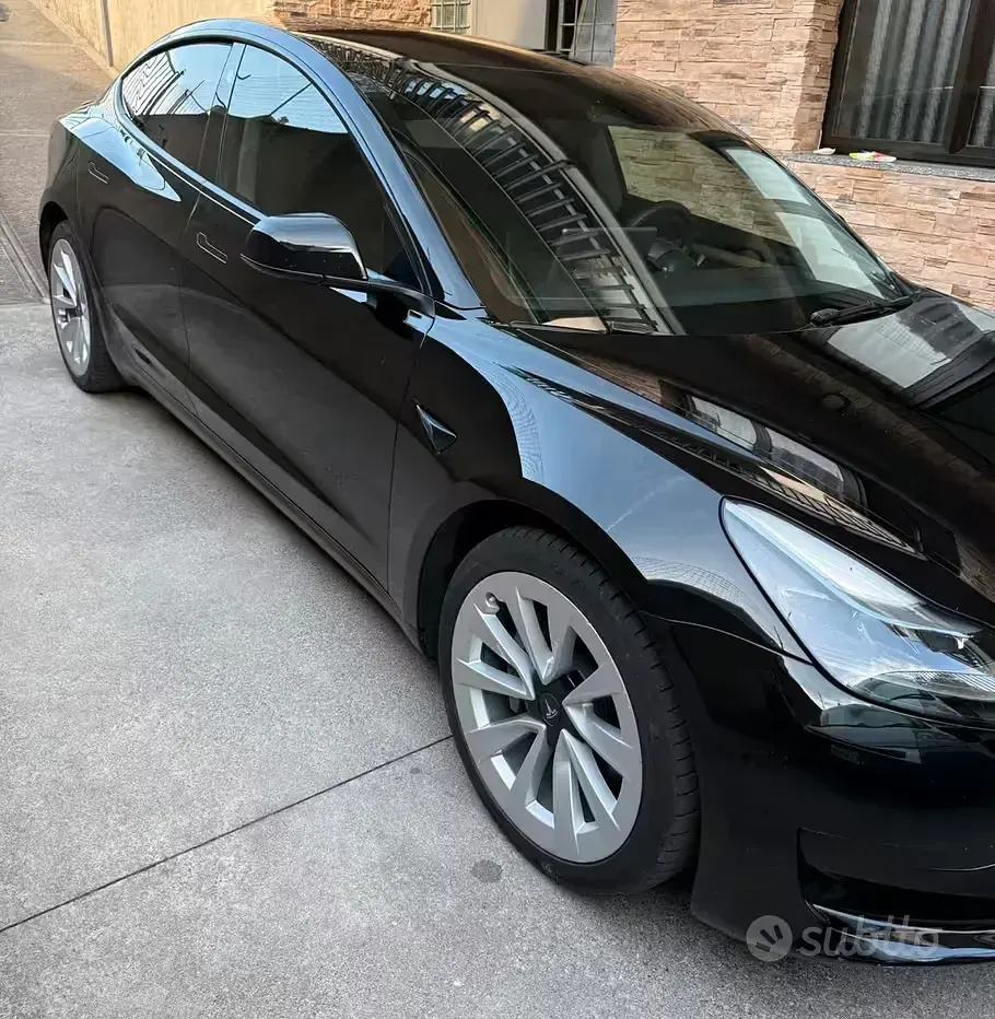 Usata Tesla Model 3 235 kW (320 CV) 2023 Berlina