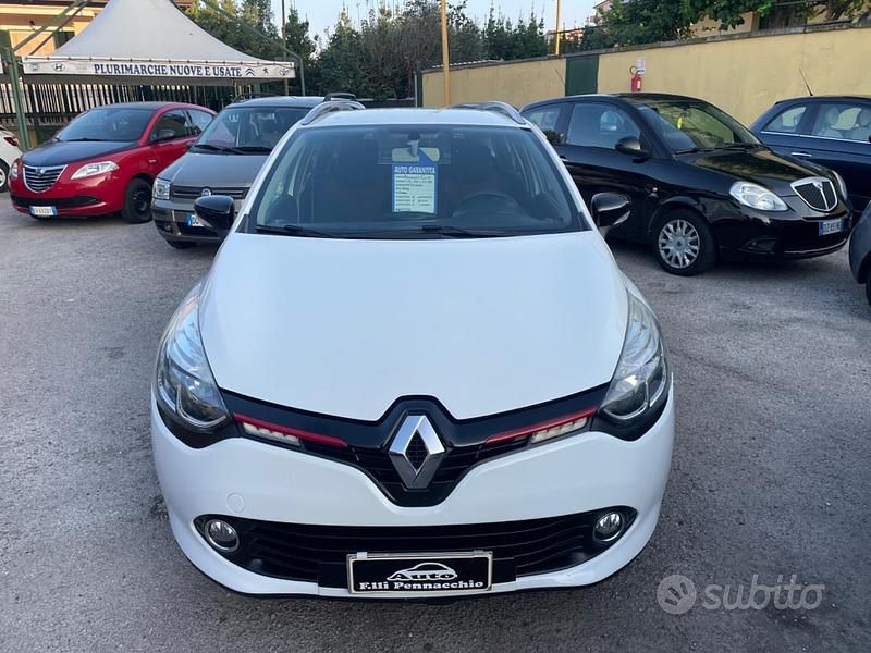 Usata Renault Clio GrandTour 74 CV (54 kW) 2013 Bianco Station wagon