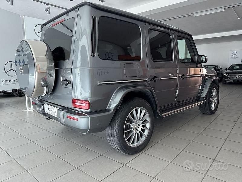 Usata Mercedes G400 AMG line 330 CV (242 kW) 2023 Grigio SUV
