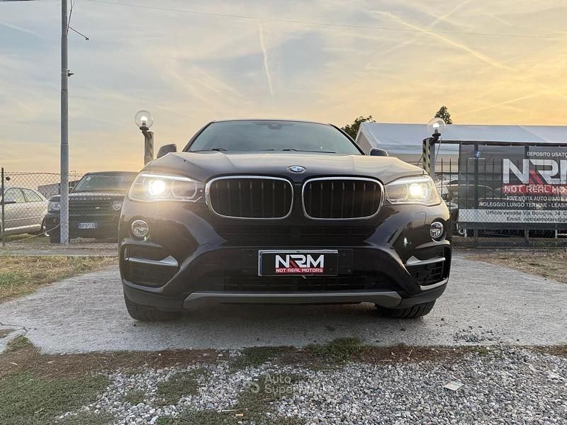 Usata BMW X6 249 CV (183 kW) 2018 Blu SUV