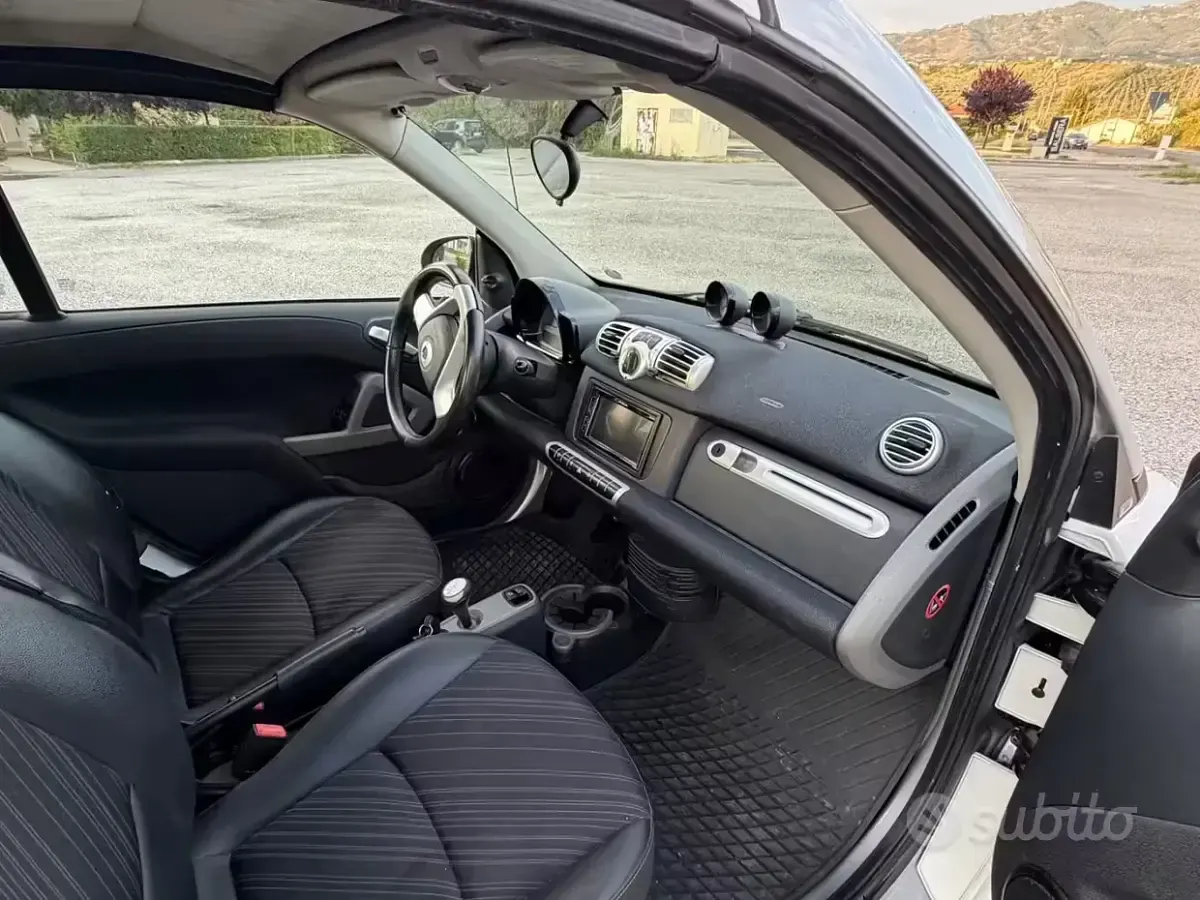 Usata Smart ForTwo Cabrio 54 CV (39 kW) 2012 Bianco Cabrio