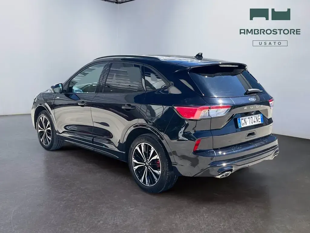 Usata Ford Kuga ST-Line X 225 CV (165 kW) 2023 Agate black SUV