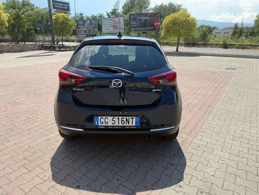 Usata Mazda 2 Homura-Line 90 CV (66 kW) 2022 Blu/azzurro Utilitaria