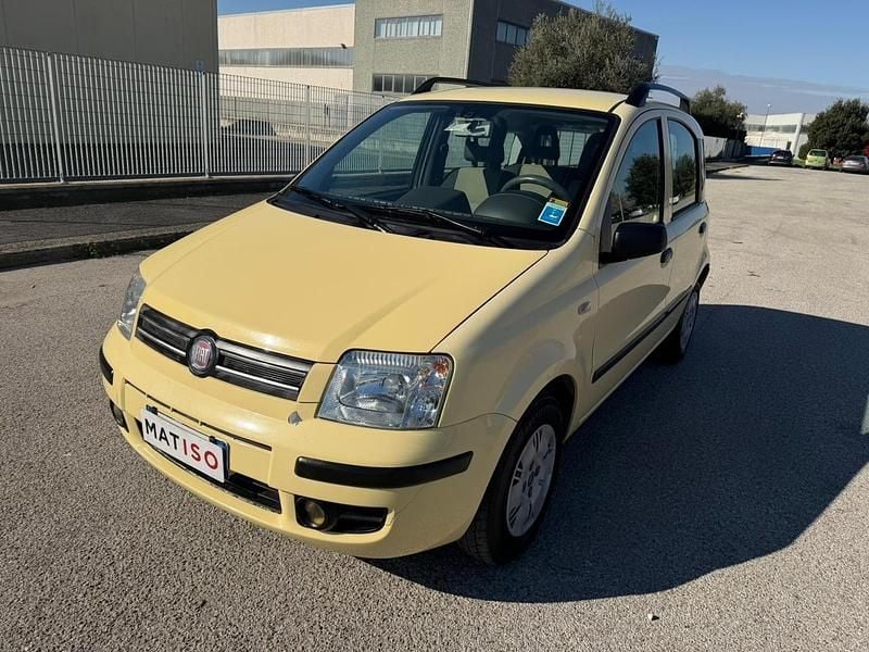 Giallo Usata 2008 Fiat Panda Berlina | 2590 € (Ottimo prezzo) - Immagine 1/4