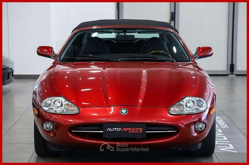 Usata Jaguar XK 284 CV (208 kW) 1997 Rosso Cabrio