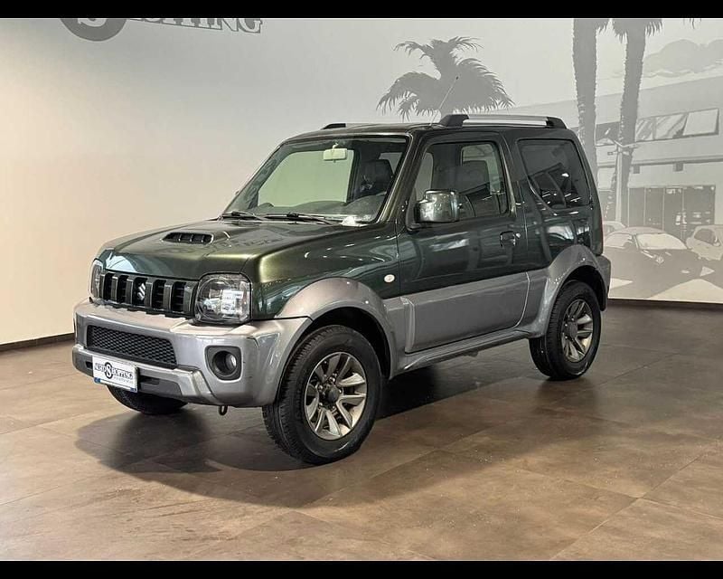 Usata Suzuki Jimny 84 CV (61 kW) 2018 Verde SUV