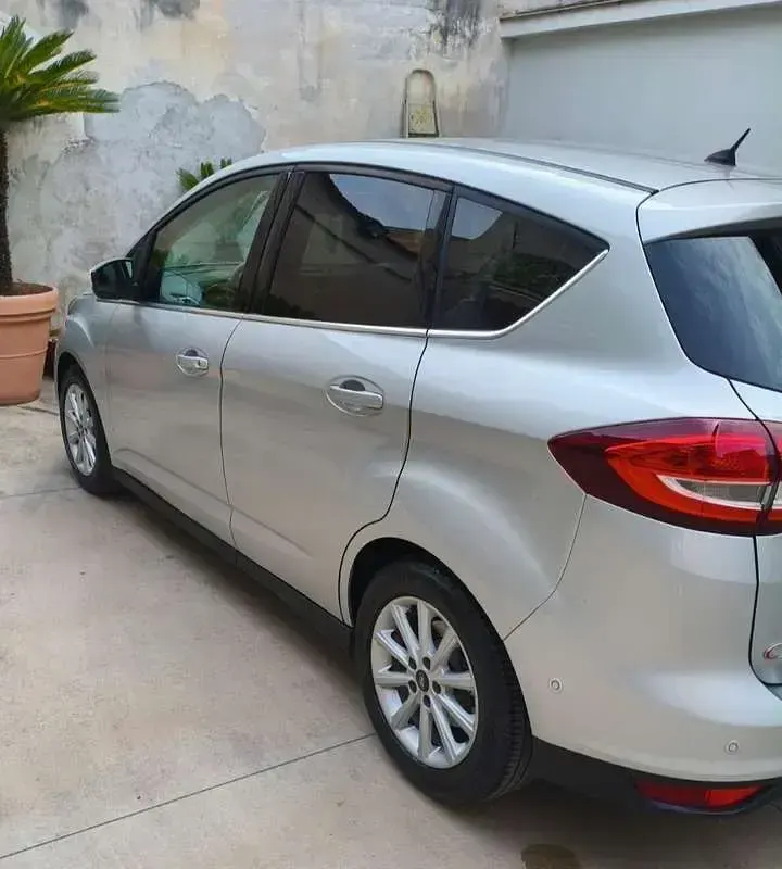 Usata Ford C-MAX Titanium S 120 CV (88 kW) 2016 Monovolume