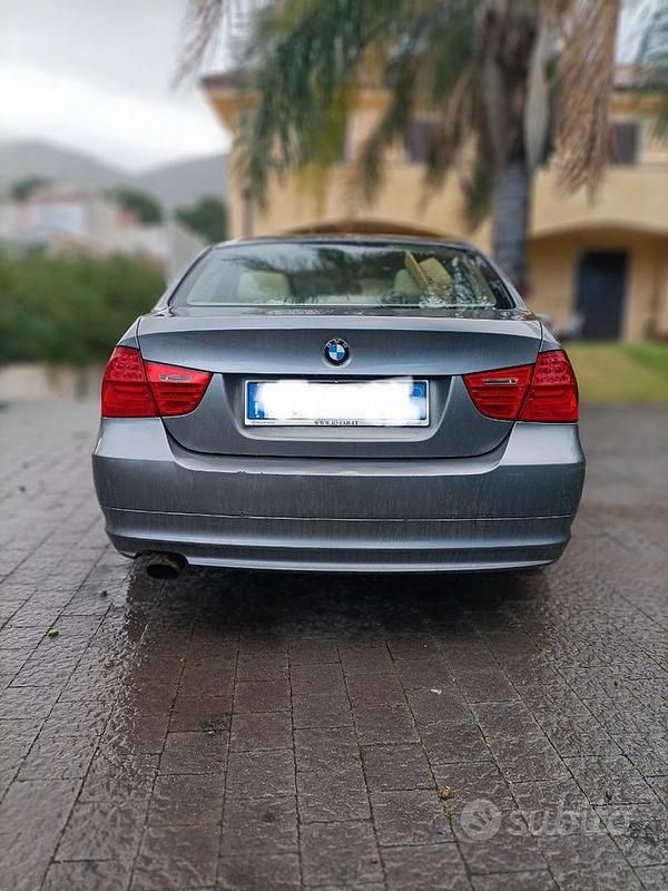 Usata BMW 316 2011 Grigio Berlina