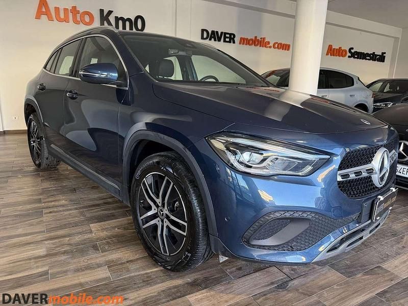Azzurro Usata 2022 Mercedes GLA200 SUV | 33.850 € (Super prezzo) - Immagine 1/4