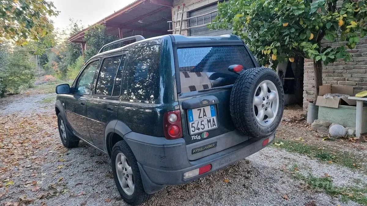 Usata Land Rover Freelander 97 CV (71 kW) 2002 Verde SUV