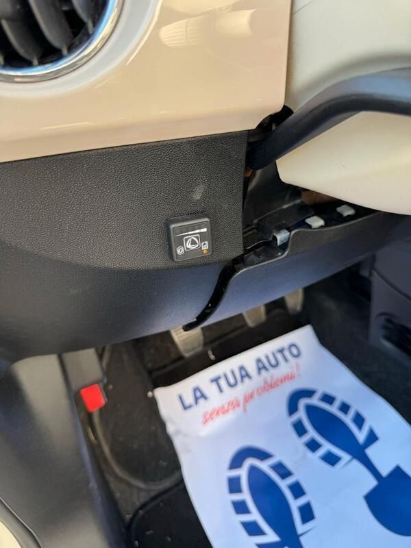 Bianco Usata 2019 Fiat 500 Pop Tre volumi | 10.500 € (Buon prezzo) - Immagine 1/4